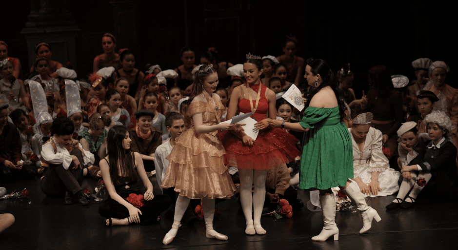 theatre show 8